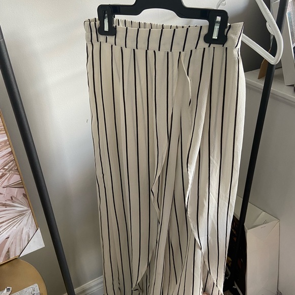 Flow pants - Picture 3 of 3